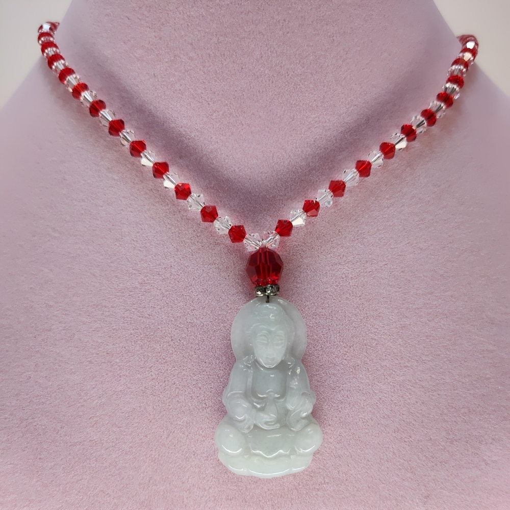Vintage Carved Green Jadeite Gaunyin Pendant Necklace Red Clear Crystal Beads